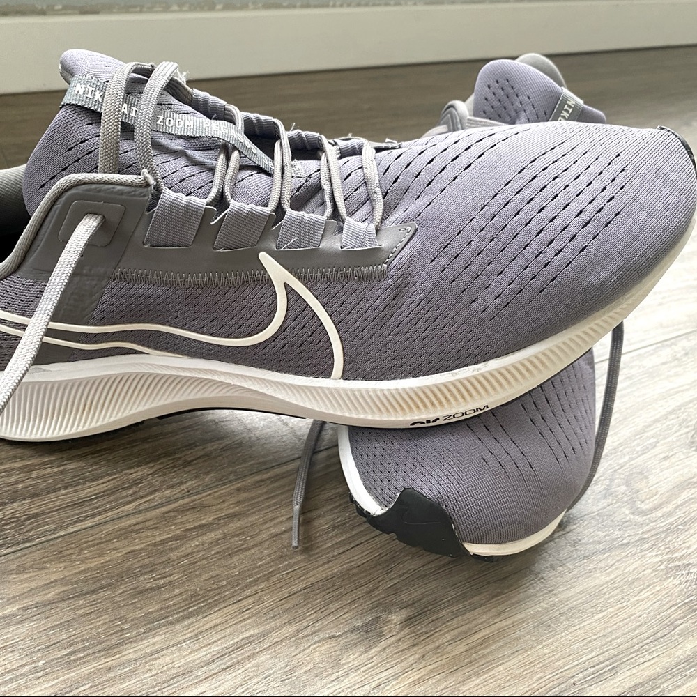 Nike Pegasus mens running shoes size 13